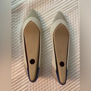 Rothy’s diamond metallic points white gold size 9